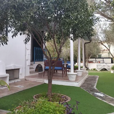 Apartment-edera-near-the-sea-with-parking-and-barbecue Budoni