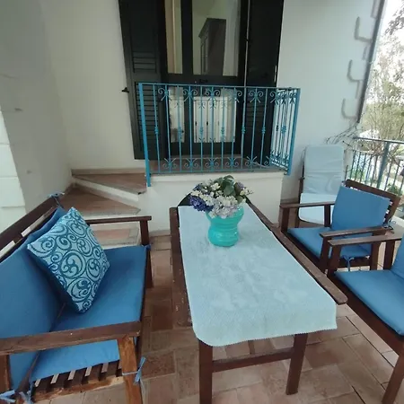 Apartment-edera-near-the-sea-with-parking-and-barbecue Appartement